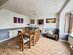 Dining room- click for photo gallery